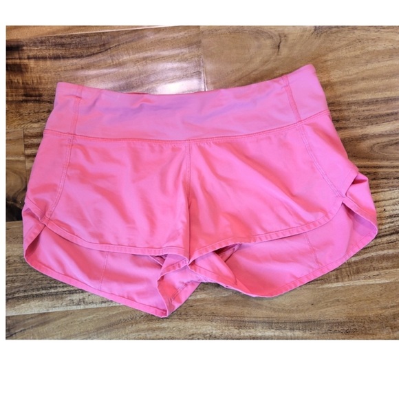 Lululemon run speed shorts size 4 - Picture 3 of 4
